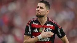 Jorginho é um dos destaques do Flamengo na temporada. Foto: Thiago Ribeiro/AGIF