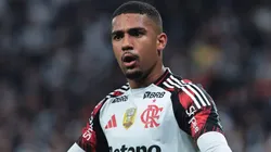 Torcida volta a criticar Samuel Lino pela falta de gols