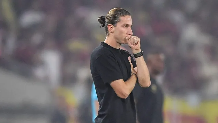Filipe Luís técnico do Flamengo durante partida contra o Sport - Foto: Thiago Ribeiro/AGIF