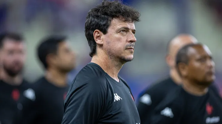 Diniz no comando do Vasco da Gama — Foto Baggio RodriguesAGIF