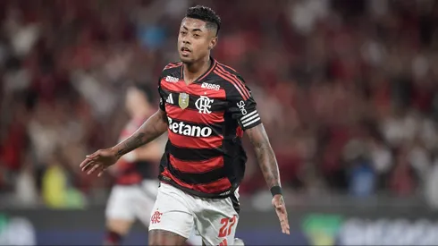 Bruno Henrique jogador do Flamengo comemora seu gol durante partida contra o Sport no estadio Maracana pelo campeonato Brasileiro A 2025. Foto: Thiago Ribeiro/AGIF