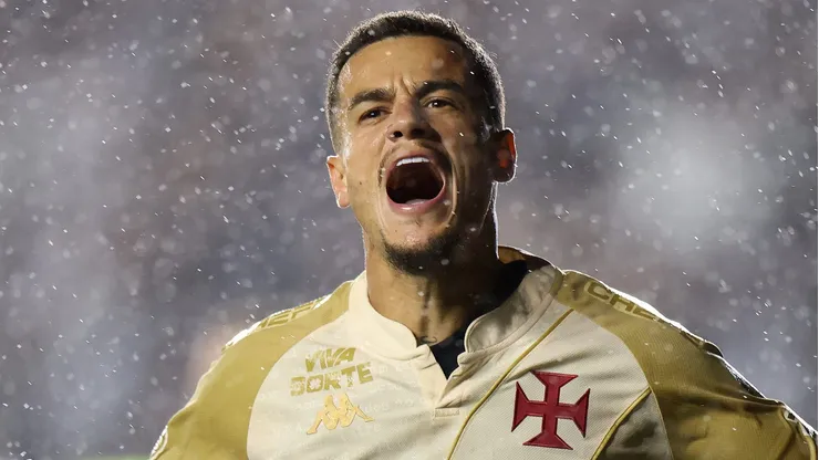 Coutinho, meia-atacante do Vasco em partida pelo campeonato brasileiro (Foto: Lucas Figueiredo/Getty Images)