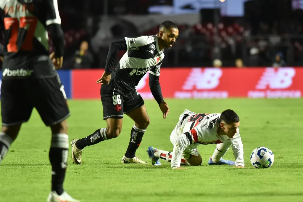 Paulo Henrique jogador do Vasco, durante partida contra o São Paulo – Foto: Jota Erre/AGIF