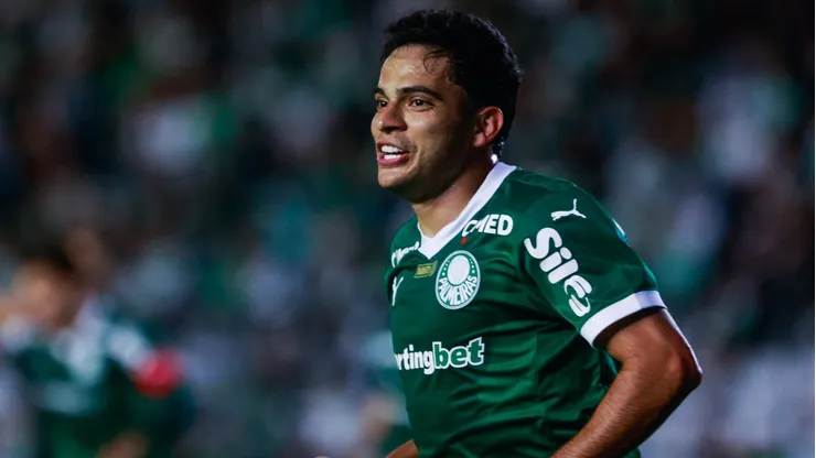 Bruno Rodrigues comemora gol diante do Juventude