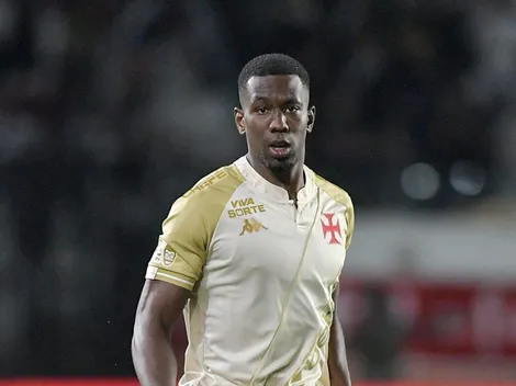 Cuesta lamenta derrota do Vasco, mas vê boa atuação em São Januário