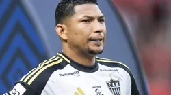 Rony sofreu pênalti que foi cancelado pela arbitragem. Foto: Pedro Souza/Atlético