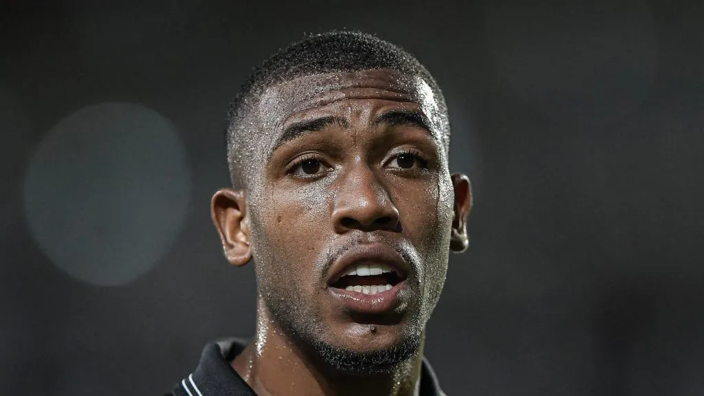 Rayan no Vasco. Foto: Thiago Ribeiro/AGIF