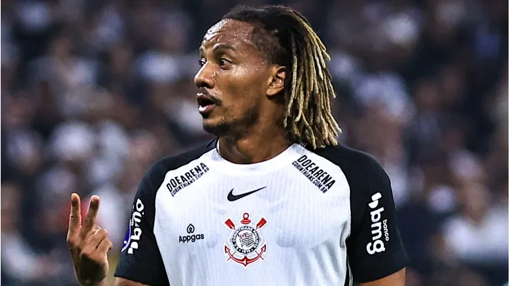 SP - SAO PAULO - 06/05/2025 - COPA SUL-AMERICANA 2025, CORINTHIANS X AMERICA DE CALI - Andre Carrillo jogador do Corinthians durante partida contra o America de Cali no estadio Arena Corinthians pelo campeonato Copa Sul-americana 2025. Foto: Fabio Giannelli/AGIF