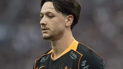 Garro voltou a formar trio com Yuri e Memphis.