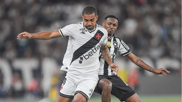 Paulo Henrique jogador do Botafogo durante partida contra o Vasco no estadio Engenhao pelo campeonato Copa Do Brasil 2025. Foto: Thiago Ribeiro/AGIF