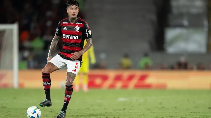 RJ - RIO DE JANEIRO - 22/10/2025 - COPA LIBERTADORES 2025, FLAMENGO X RACING - Pulgar jogador do Flamengo durante partida contra o Racing no estadio Maracana pelo campeonato Copa Libertadores 2025. Foto: Jorge Rodrigues/AGIF