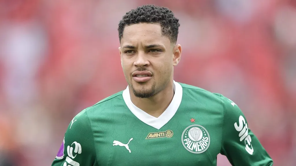 Vitor Roque é novidade entre os convocados. Foto: Thiago Ribeiro/AGIF