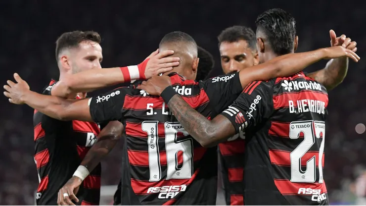 IA crava vitória do Flamengo sobre o São Paulo na Vila Belmiro.