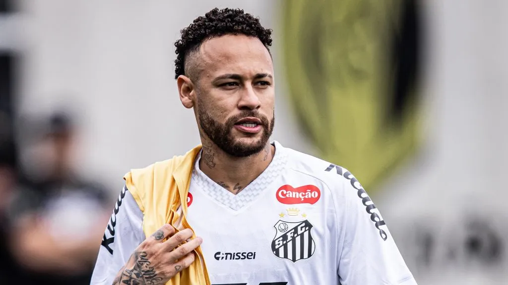 Neymar pode ser a salvação do Santos para a temporada – Fotos: Raul Baretta/ Santos FC