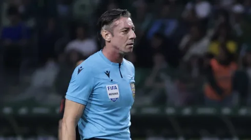 Claus apita Palmeiras x Santos, nesta quinta-feira (6), no Allianz Parque