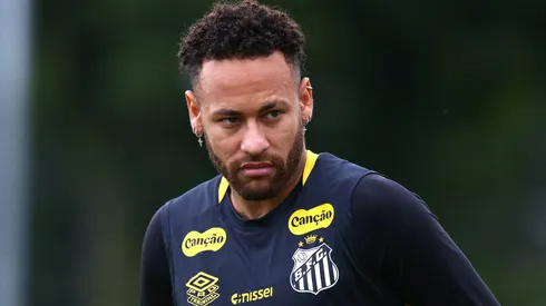 Neymar virou dúvida no clássico entre Palmeiras e Santos.