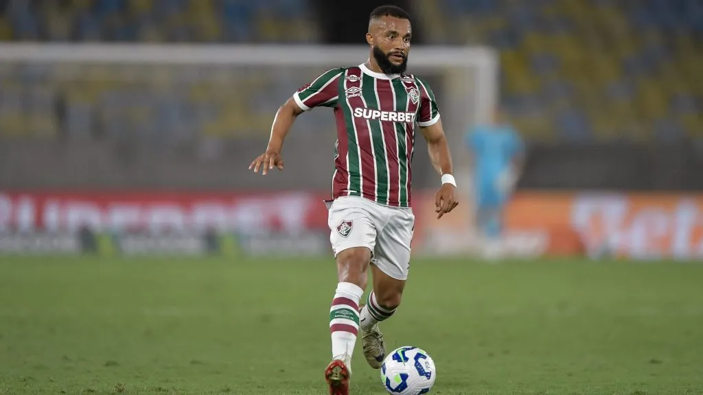 Samuel Xavier projeta confronto – Foto: Thiago Ribeiro/AGIF