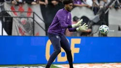 SP - SAO PAULO - 02/11/2025 - BRASILEIRO A 2025, CORINTHIANS X GREMIO - Hugo Souza goleiro do Corinthians durante partida contra o Gremio no estadio Arena Corinthians pelo campeonato Brasileiro A 2025. Foto: Joisel Amaral/AGIF