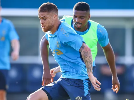 Grêmio tem dúvida entre Cuéllar e Dodi contra o Cruzeiro