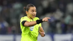 O arbitro Edina Alves Batista durante partida entre Cruzeiro e CRB no estadio Mineirao pelo campeonato Copa Do Brasil 2025. Foto: Gilson Lobo/AGIF