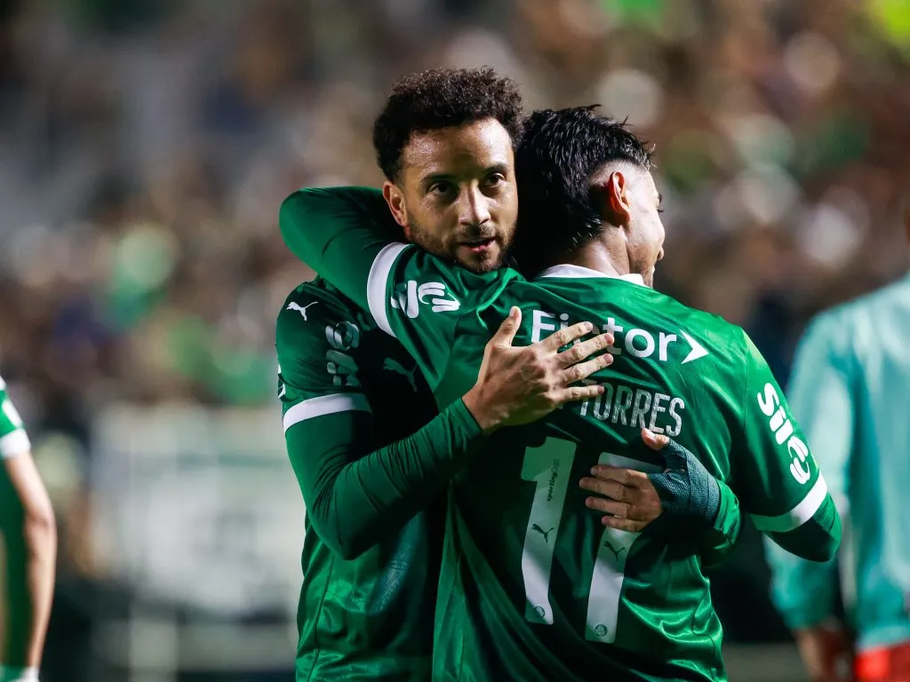 Contra o Vitória, Palmeiras poderá ter a volta de Vitor Roque e outros possíveis convocados na Data FIFA – Foto: Luiz Erbes/AGIF
