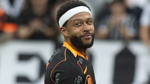 Depay vira principal esperança do Corinthians contra o Bragantino fora de casa.