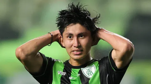 Miguelito, meia boliviano do Santos emprestado ao América-MG