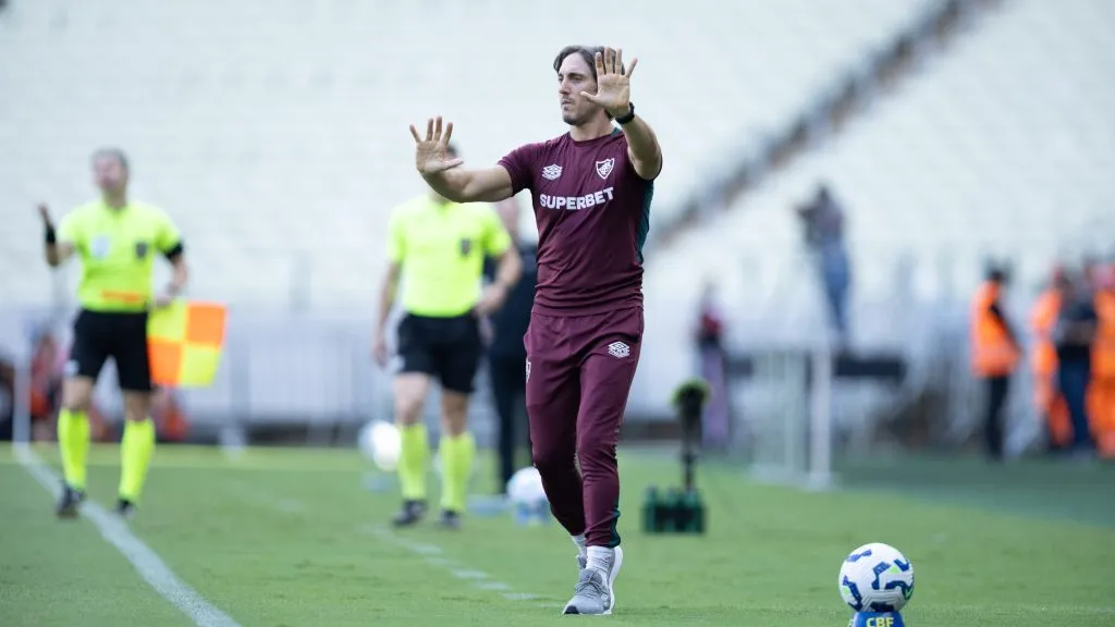 Zubeldía busca evolução do elenco no Brasileiro – Foto: Baggio Rodrigues/AGIF