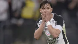 Romero despenca minutagem no Corinthians desde o retorno e tem futuro incerto no clube — Foto Alan MoriciAGIF