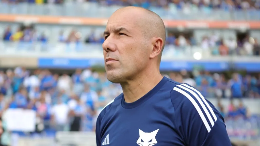 Jardim no Cruzeiro. Foto: Gilson Lobo/AGIF