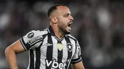 Arthur Cabral no Botafogo. Foto: Thiago Ribeiro/AGIF