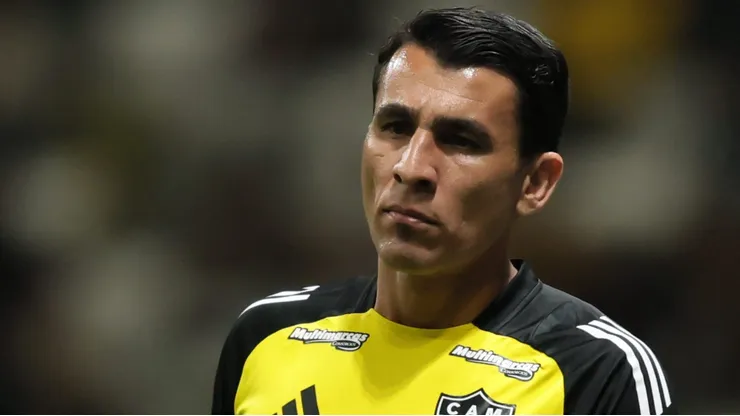Junior Alonso pode perder jogos importantes para o Galo