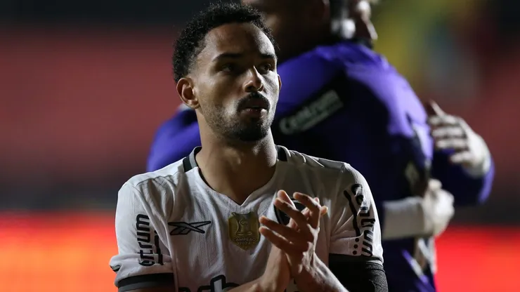 Vitinho descarta deixar o Botafogo em 2026