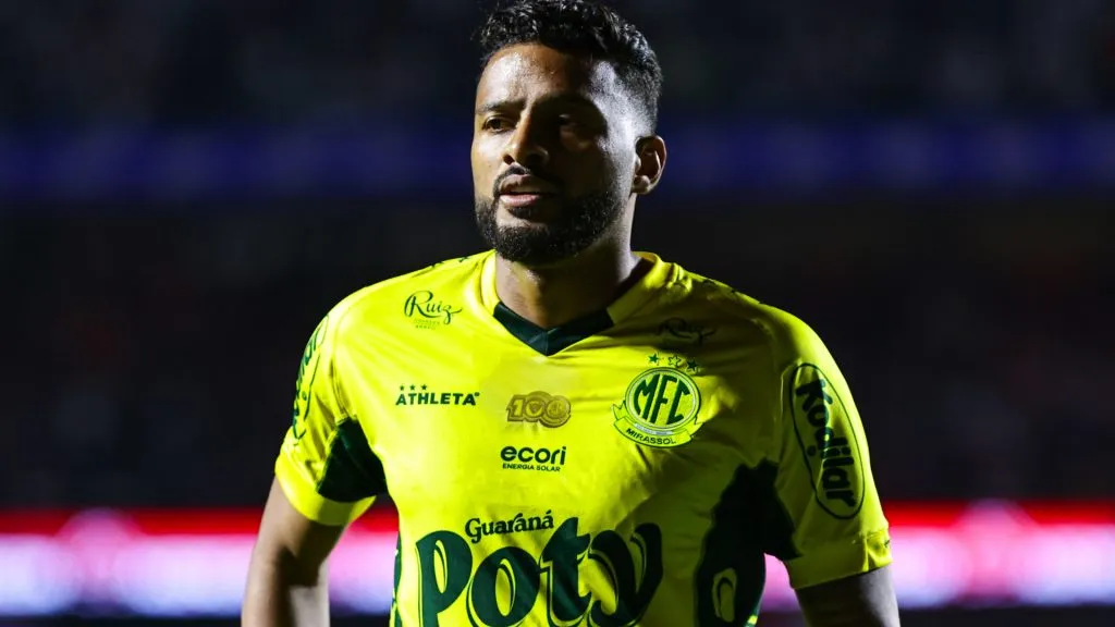 Reinaldo durante a partida entre São Paulo x Mirassol – Fabio Giannelli/AGIF