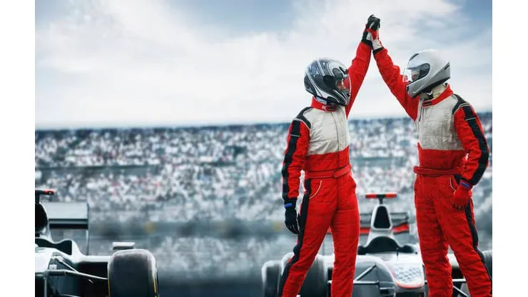 Faça apostas de R$10 aos domingos e ganhe rodadas grátis baseadas na pontuação da Stake F1 Team no campeonato | Crédito: iStock