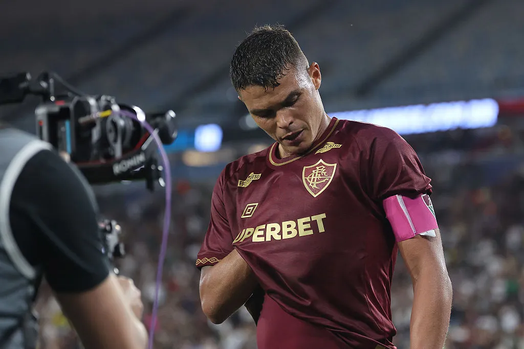 Uma das maiores decepções de Thiago Silva como jogador. Viu o Fluminense ser derrotado no Equador e depois empatar a série no Maracanã e depois perder o título nos pênaltis  Wagner Meier/Getty Images)
