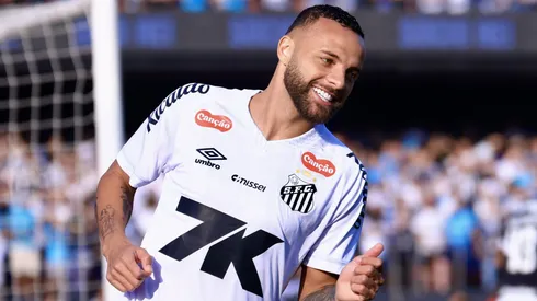 Guilherme jogador do Santos – Foto: Marcello Zambrana/AGIF