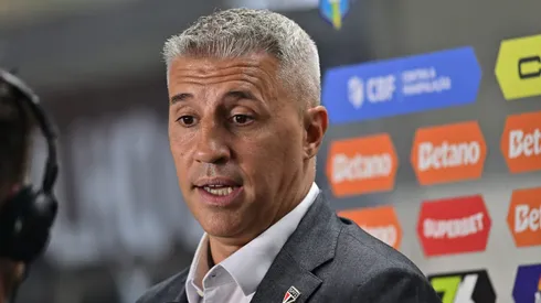 Crespo durante partida contra o Flamengo. Foto: Jota Erre/AGIF