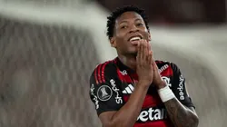 Plata amargou mais uma expulsão pelo Flamengo. Foto: Jorge Rodrigues/AGIF