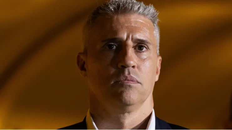 Crespo é sincero sobre soberania entre Palmeiras x Flamengo por Brasileirão e Libertadores.