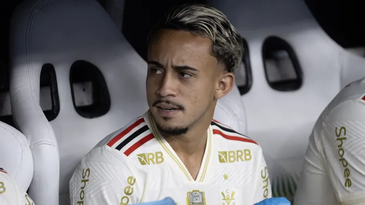 Matheus Gonçalves alfinetou Filipe Luís no Flamengo