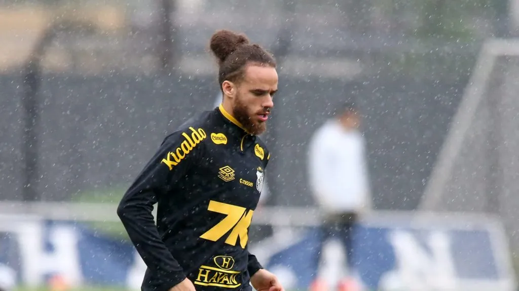 Foto: Mauricio De Souza/AGIF – Billal ficou fora dos relacionados contra o Palmeiras.