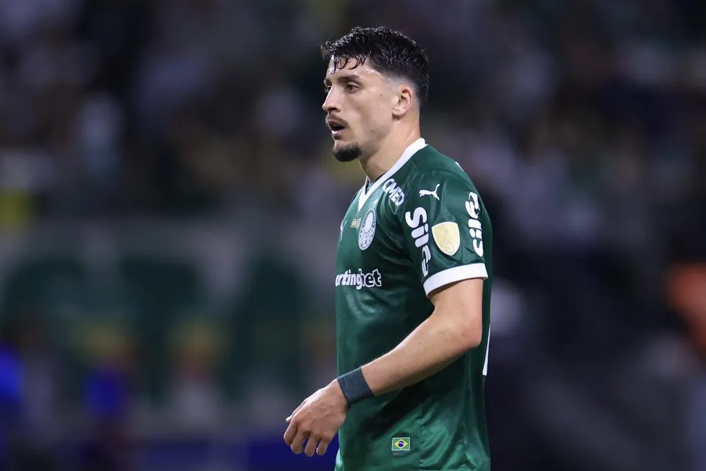 Piquerez é um provável convocado do Uruguai para esta Data FIFA, o que preocupa Abel Ferreira – Foto: Marcello Zambrana/AGIF