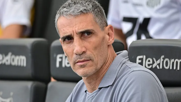 Treinador deu a sua opinião - Foto: Jota Erre/AGIF.