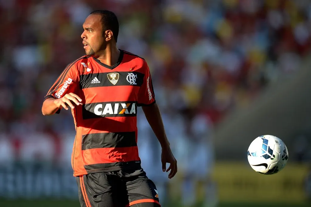 Alecsandro durante passagem pelo Flamengo. Foto: Alexandre Loureiro/Getty Images