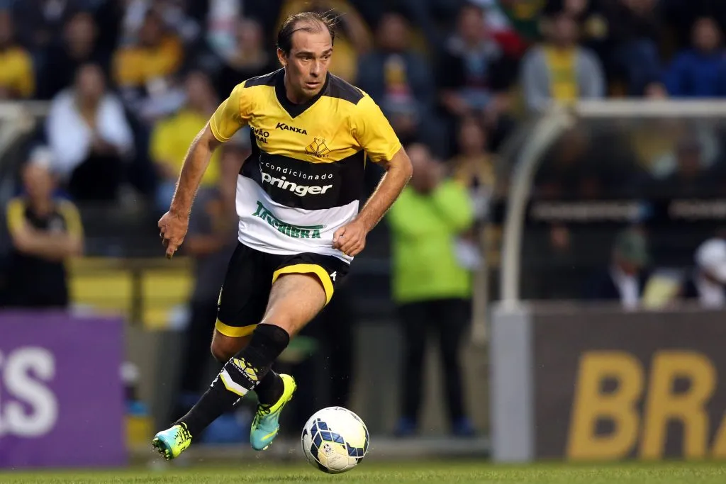 Paulo Baier é um dos artilheiros da história do Brasileirão. Foto: Cristiano Andujar/Getty Images