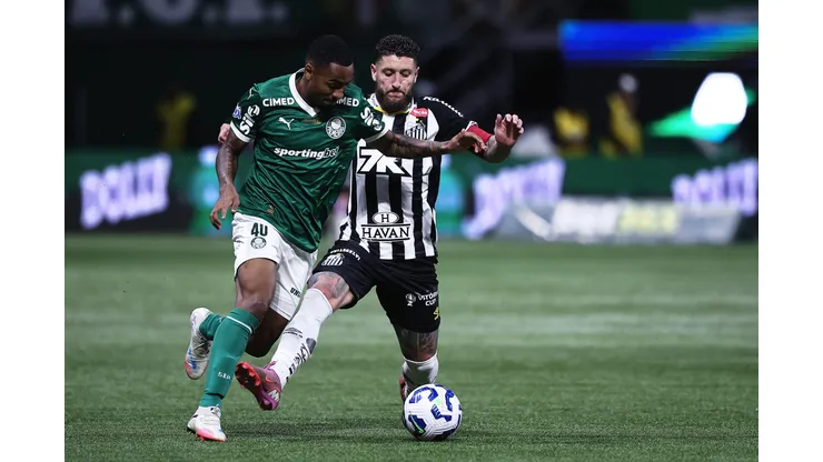 Allan entrou muito bem contra o Peixão. Foto: Ettore Chiereguini/AGIF