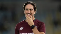 Zubeldía técnico do Fluminense em partida no Maracanã