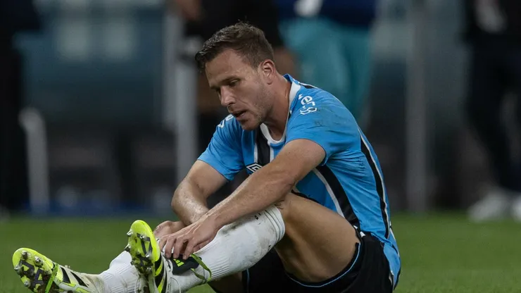 Arthur vem fazendo um papel importante dentro e fora de campo