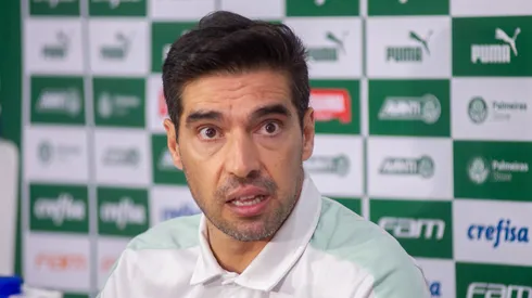 Abel rebate Ancelotti. Foto: Marcos Zanutto/AGIF